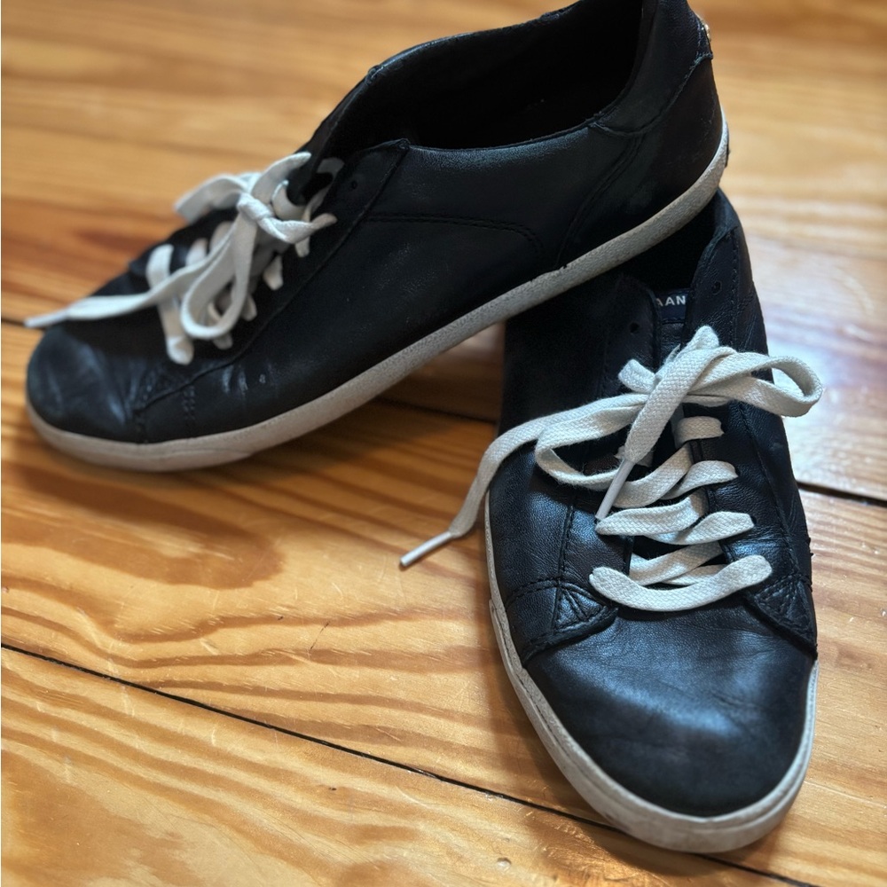 Women’s Black Sneakers
